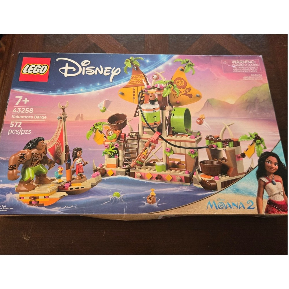LEGO Disney Moana 2 Kakamora Barge 43258 Maui Moana 572 Pcs New Damaged Box